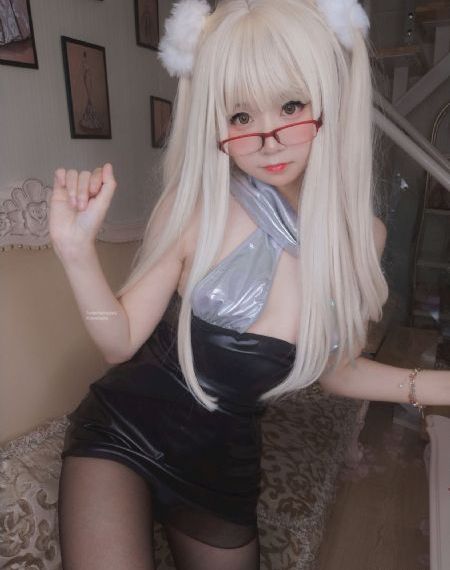 三级做爰蜜桃成熟时电影卿本佳人_BD在线观看电视