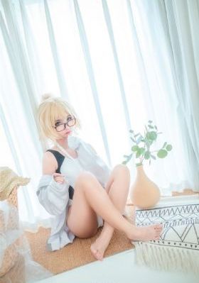 波多野结衣手机在线_高清高清视频观看